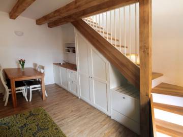 bily_jednorozec_apartmany_01