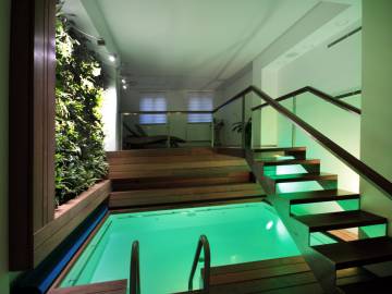 bily_jednorozec_lazebna_08