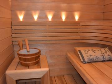 bily_jednorozec_lazebna_26